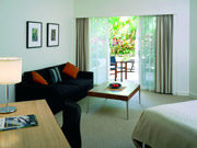 シャングリラ・ザ・マリーナ02